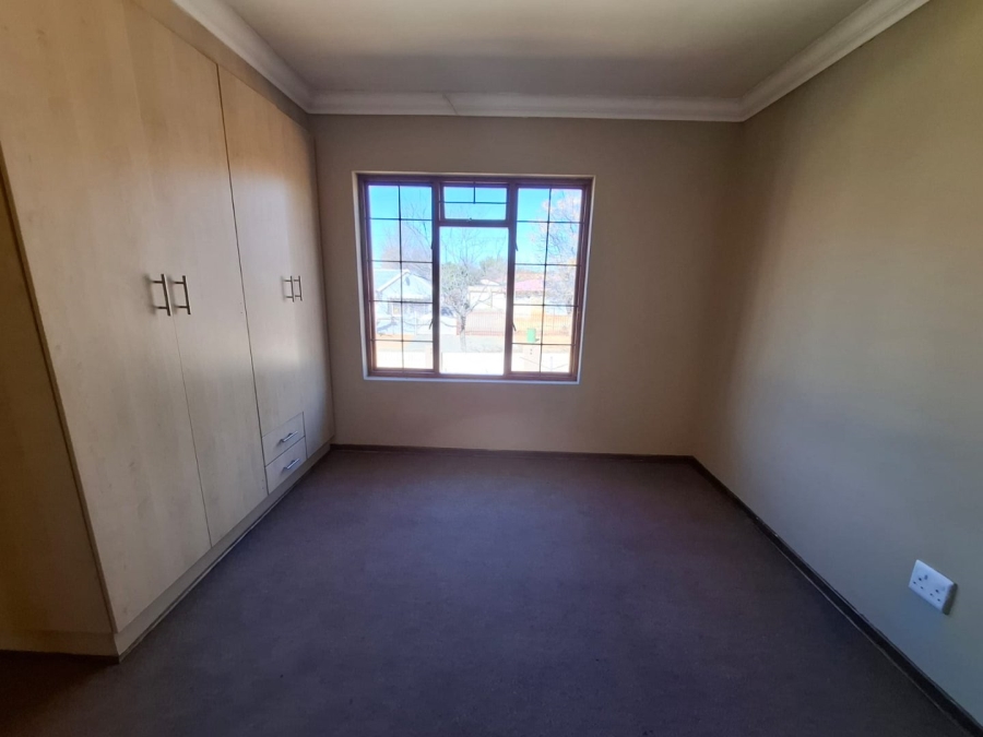 To Let 2 Bedroom Property for Rent in Wilgehof Free State